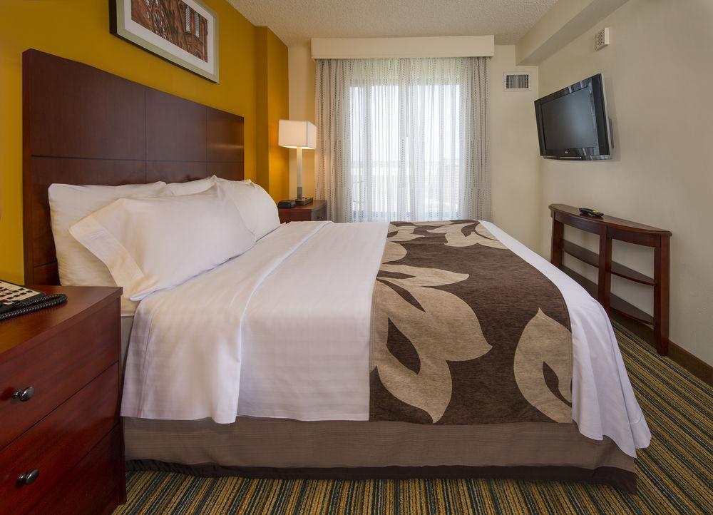 Residence Inn Arlington Pentagon City Екстериор снимка