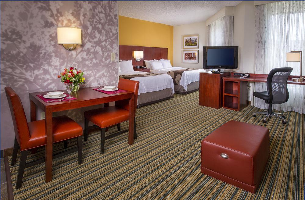 Residence Inn Arlington Pentagon City Екстериор снимка