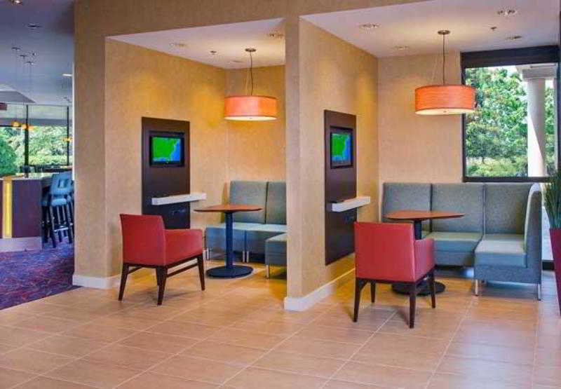 Residence Inn Arlington Pentagon City Ресторант снимка