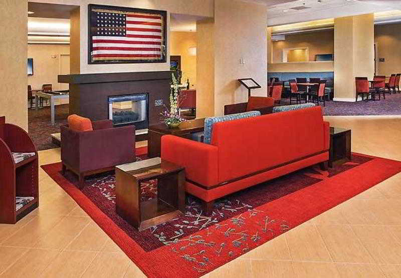Residence Inn Arlington Pentagon City Интериор снимка
