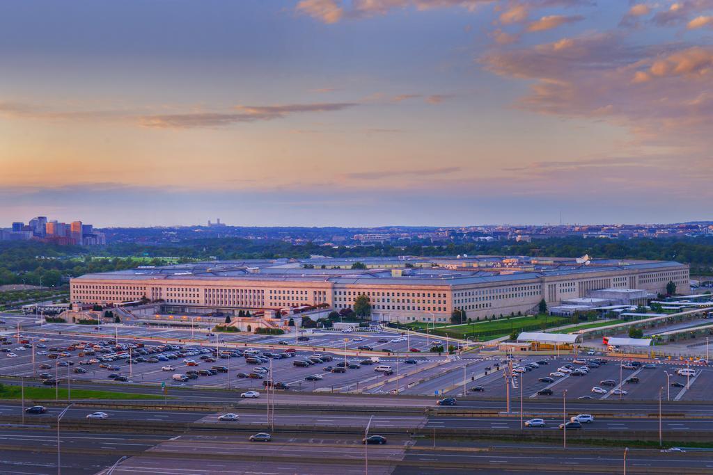 Residence Inn Arlington Pentagon City Екстериор снимка