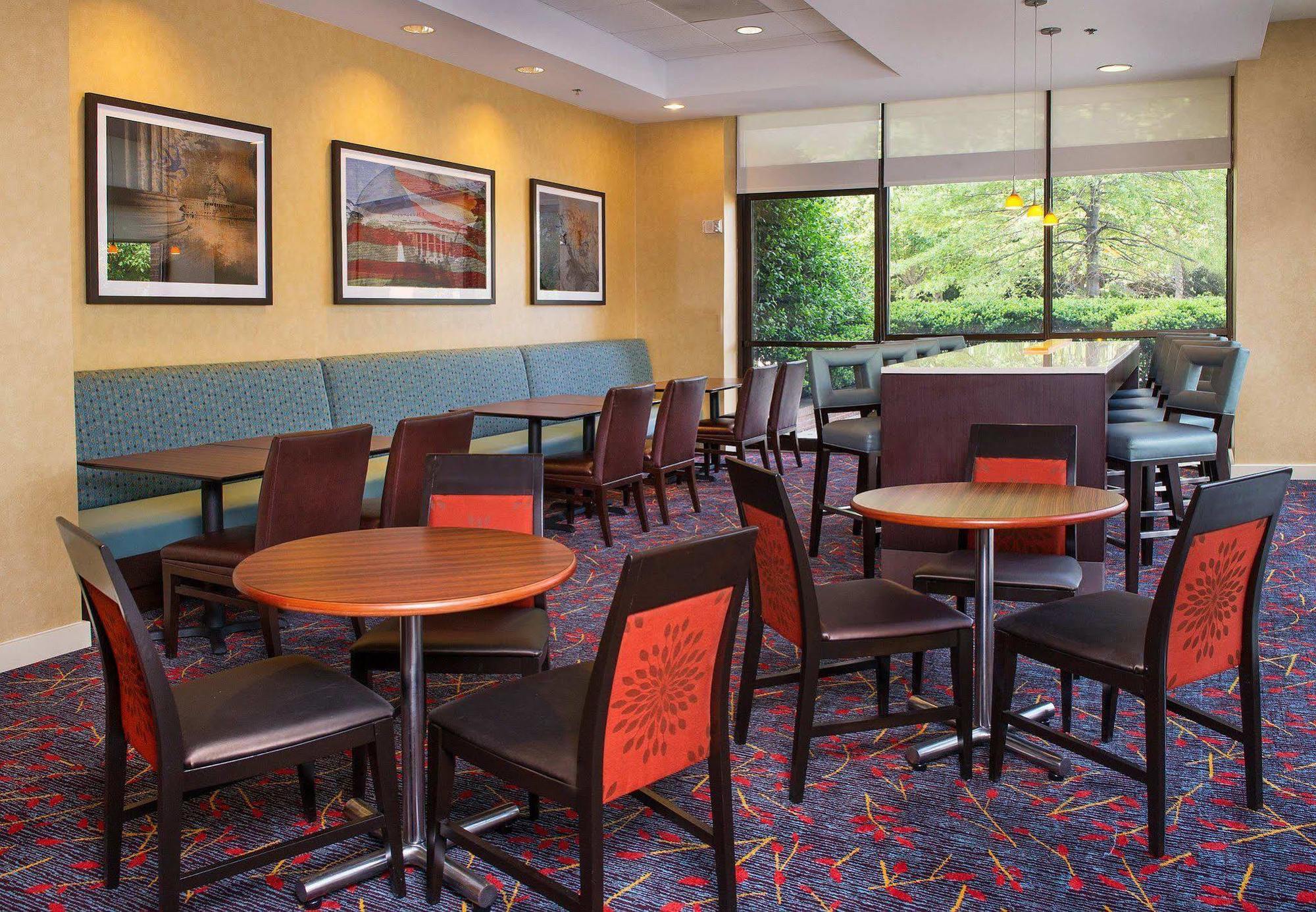 Residence Inn Arlington Pentagon City Екстериор снимка