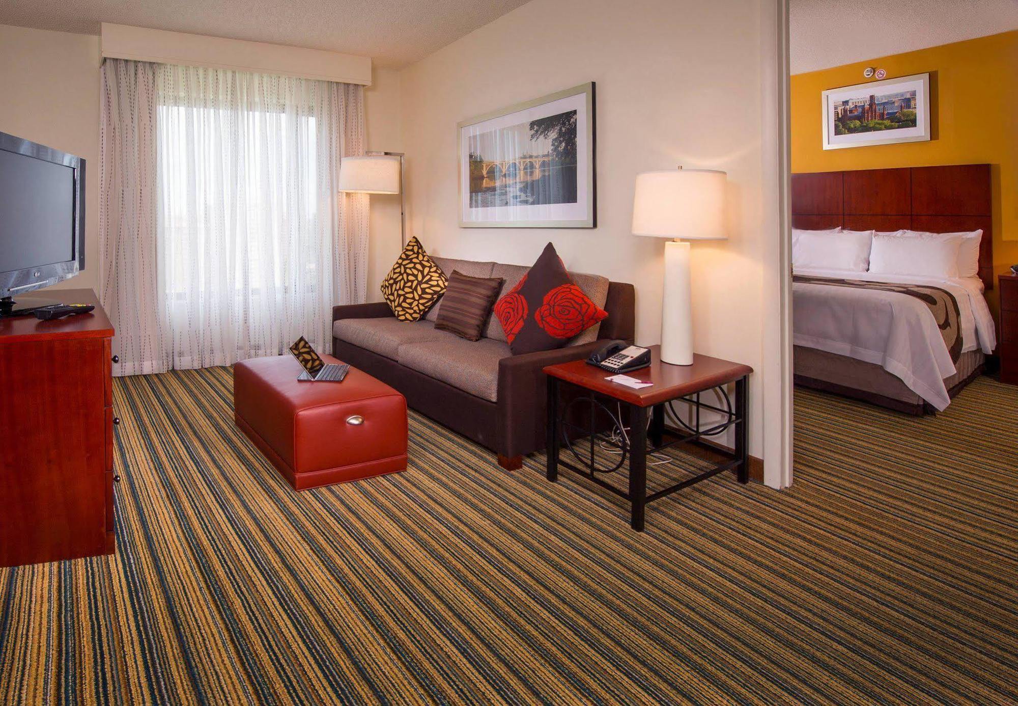 Residence Inn Arlington Pentagon City Екстериор снимка
