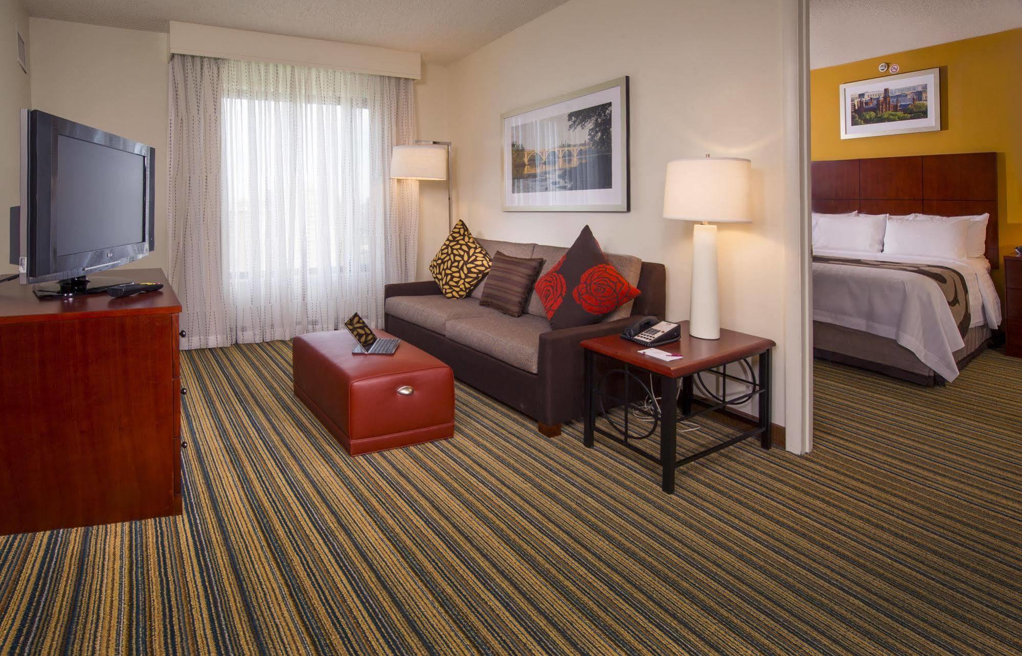 Residence Inn Arlington Pentagon City Екстериор снимка